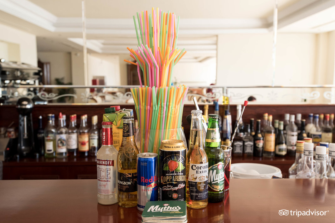 Main Bar