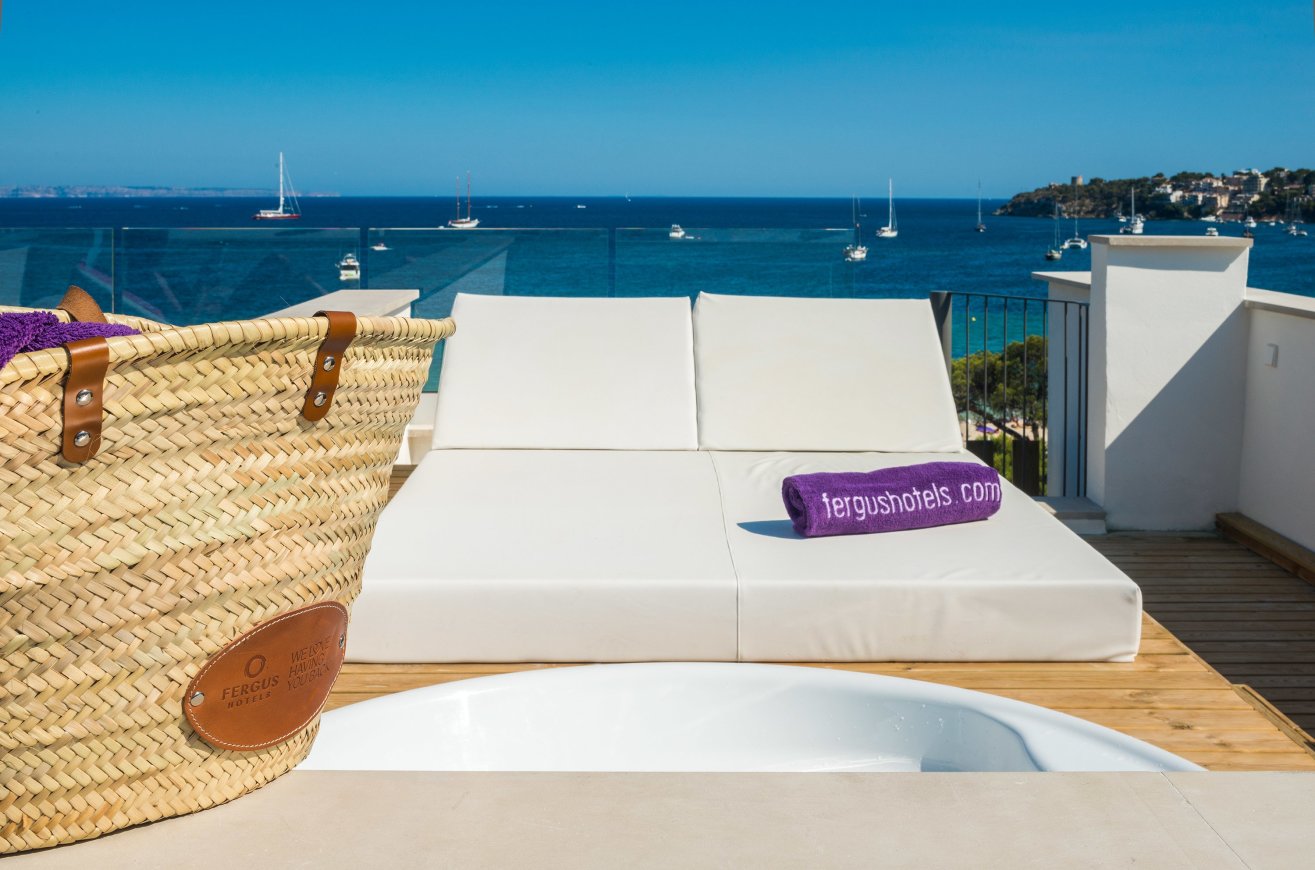 DOUBLE SUPERIOR SEA VIEW