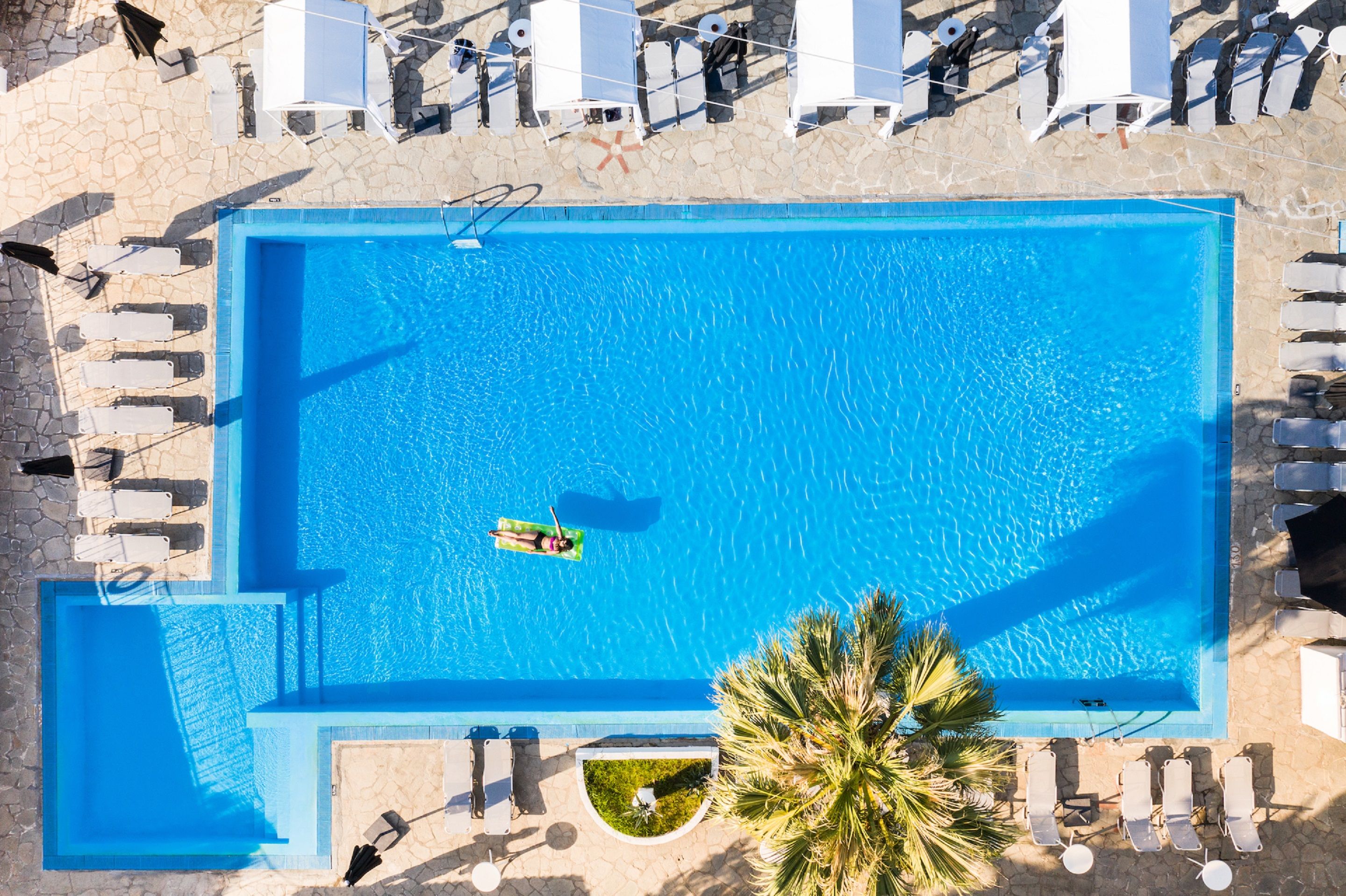 Piscina deschisă