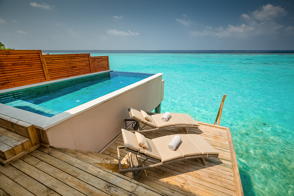 WATER VILLA WITH POOL