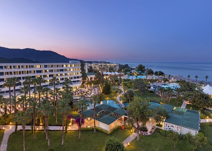MIRAGE PARK RESORT HOTEL 8.jpg