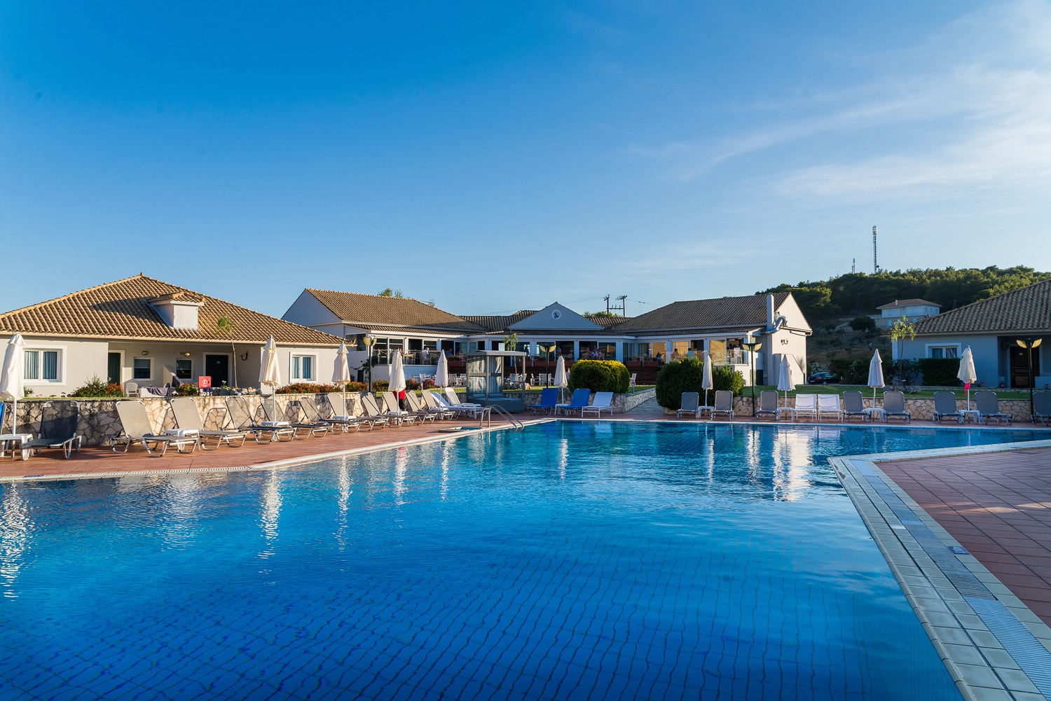 Piscina deschisă