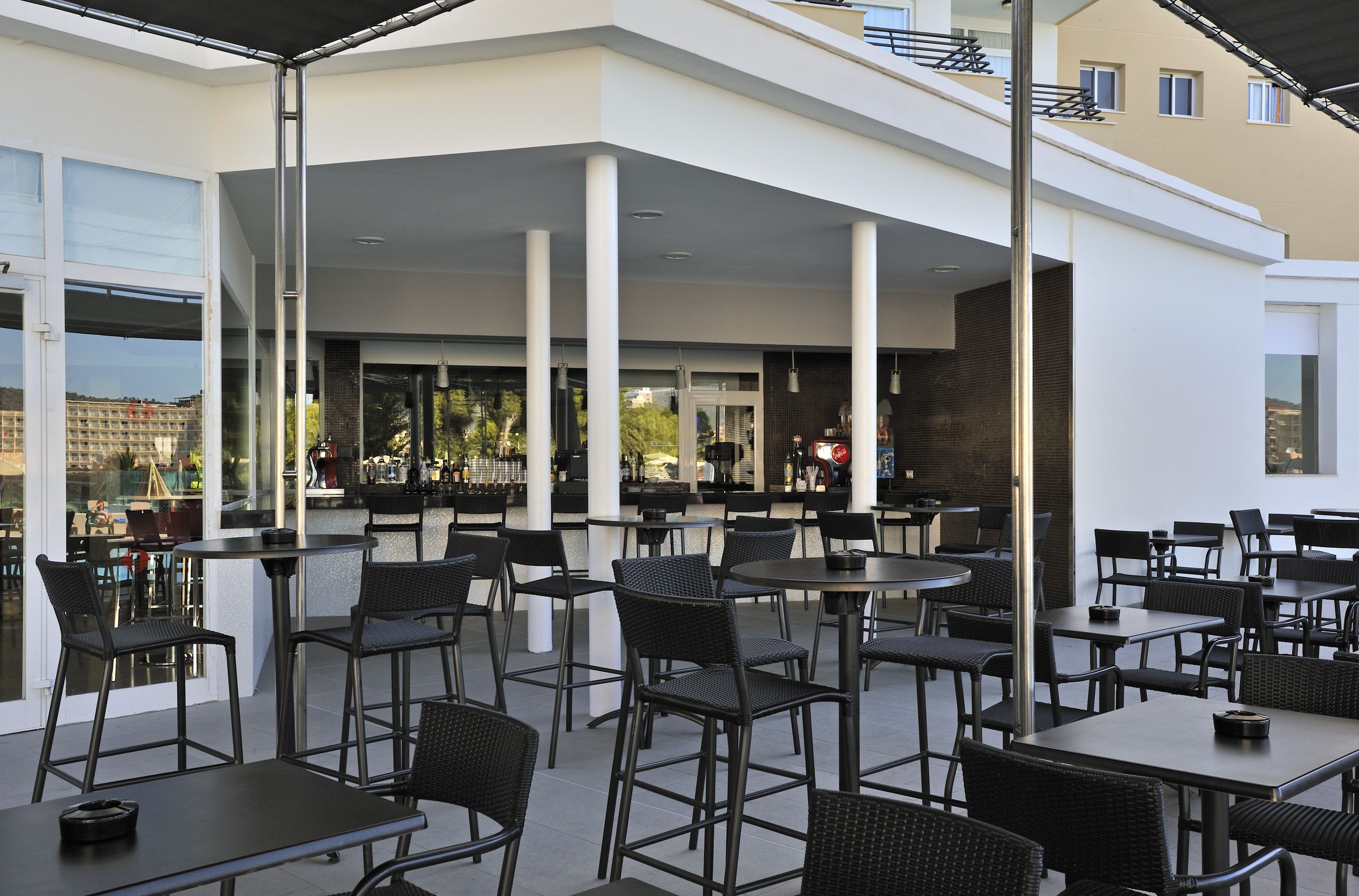 In and Out Bar