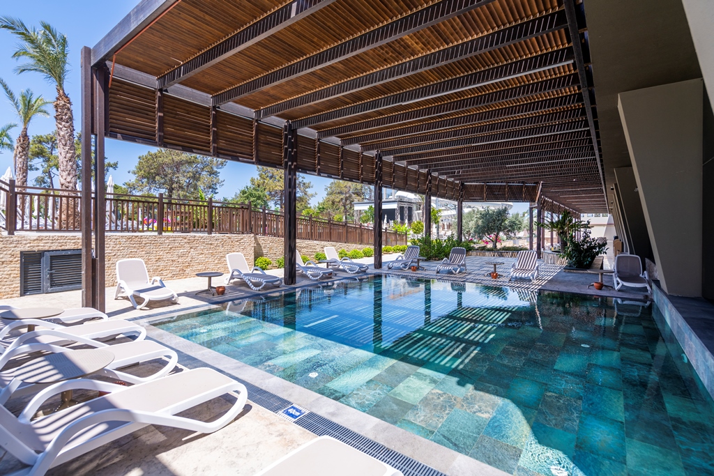 Piscina deschisă