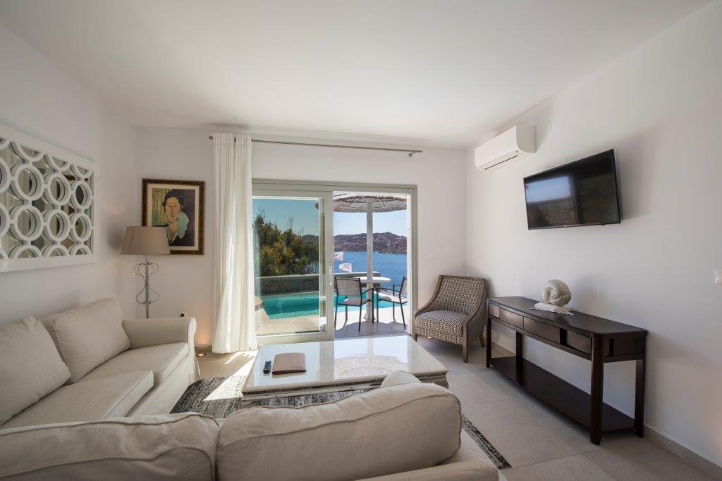 Grand Deluxe Two Bedroom Villa with Private Pool and Sea View
