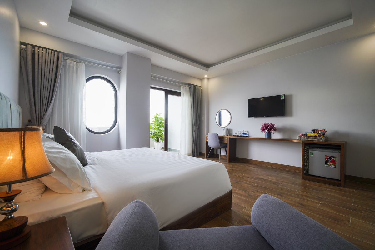 LUXURY KING SEAVIEW