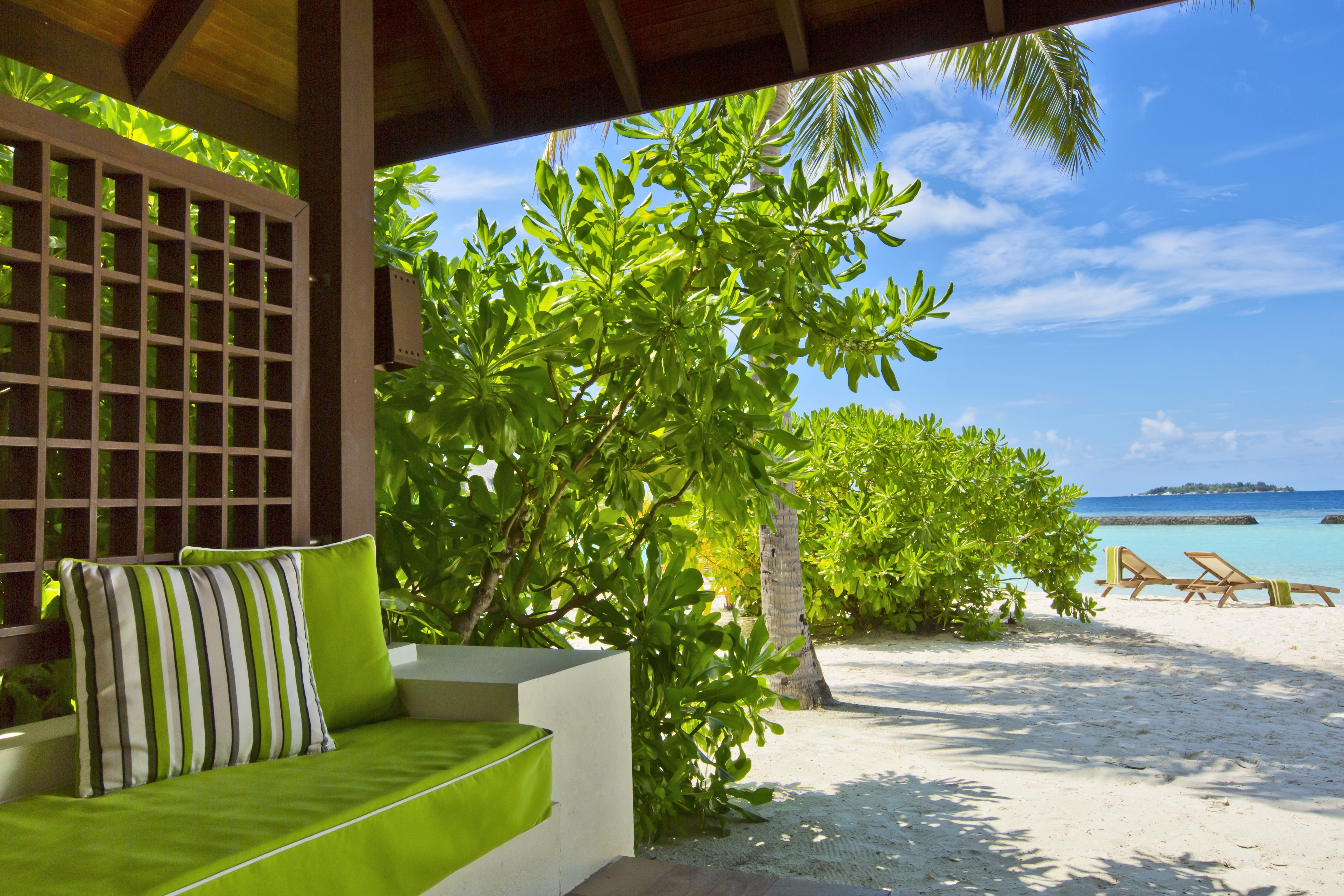 Beachfront Deluxe Bungalow