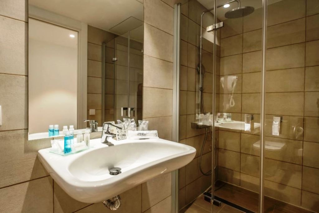 Double standard room Balcony or Terrace single use