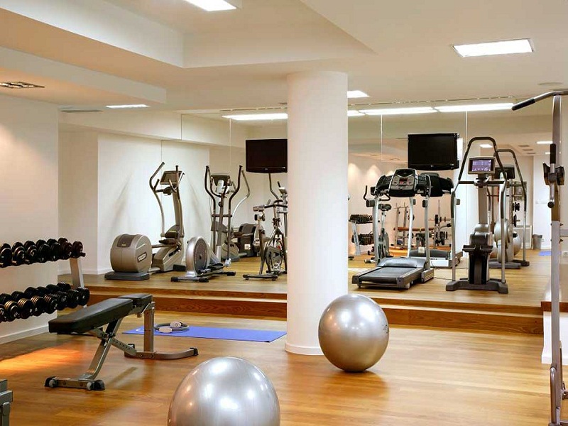 fitness-hotel-atrium.jpg