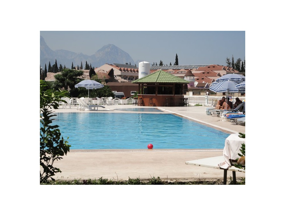 Piscina deschisă