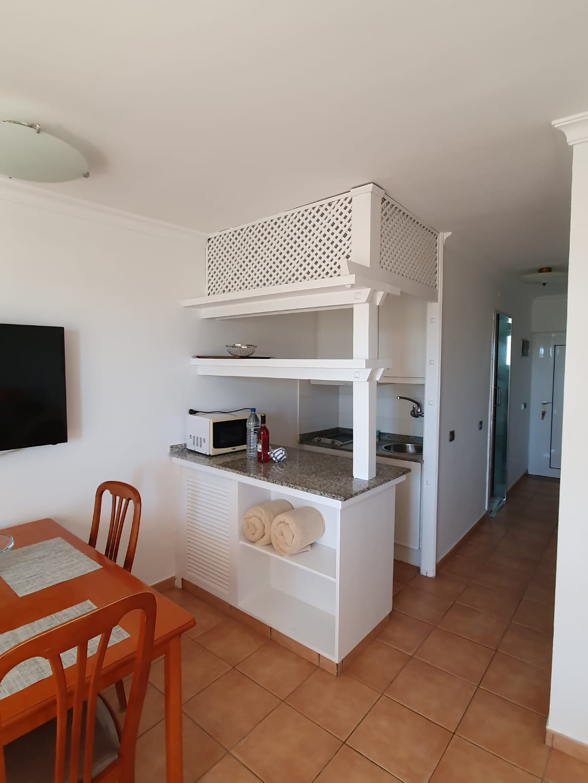 1 BEDROOM APARTMENT 1ST FLOOR WITH BALCONY