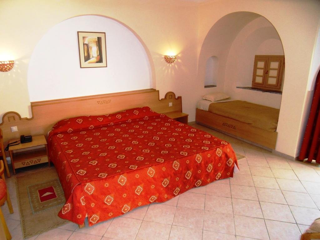 ROOM BUNGALOW 