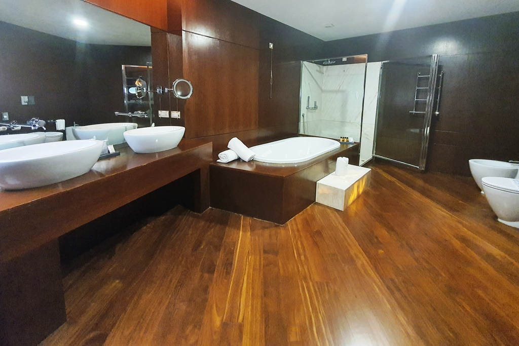 S1- SPA SUITE SEAVIEW