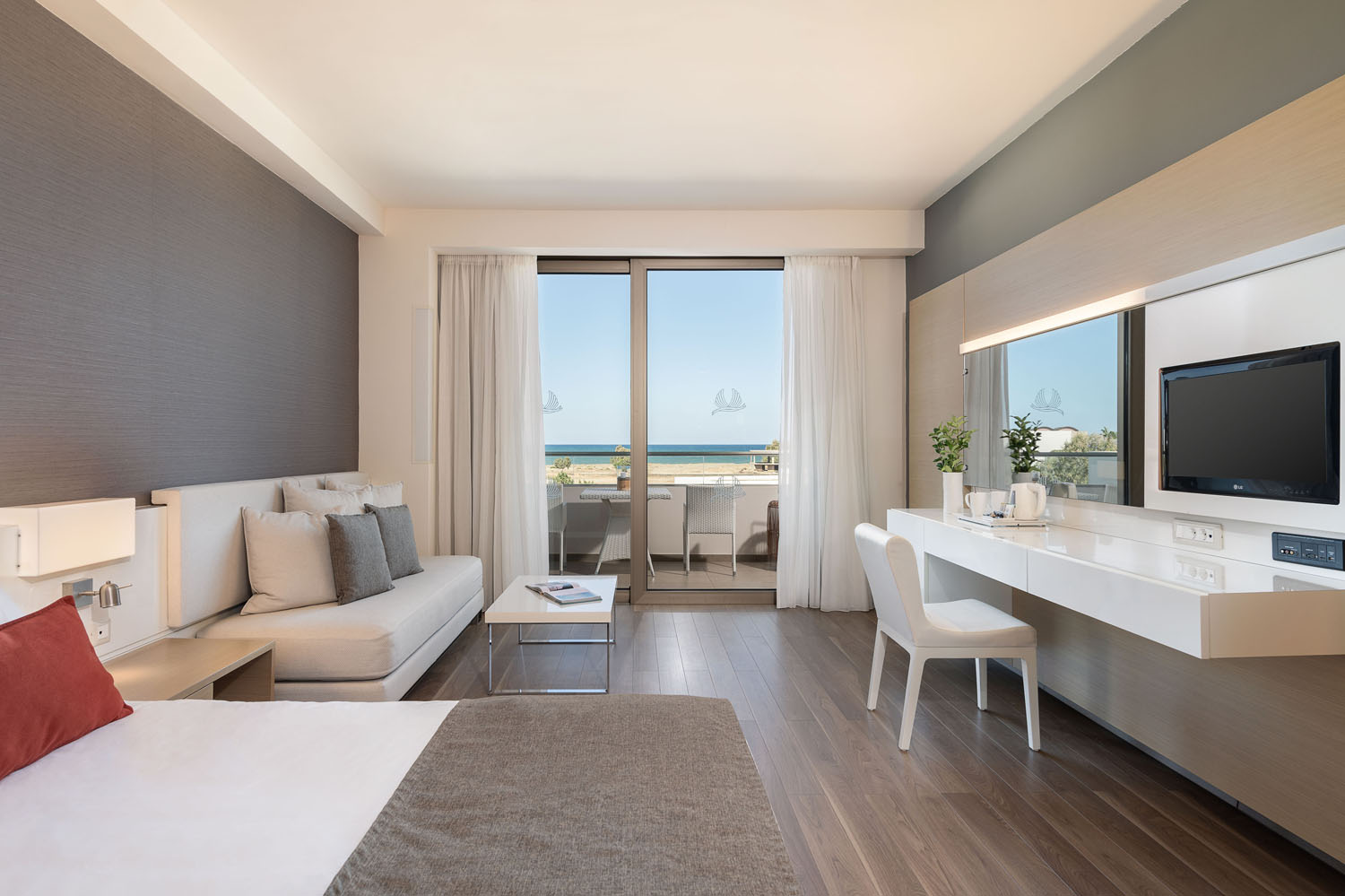 DELUXE ROOM SEA VIEW