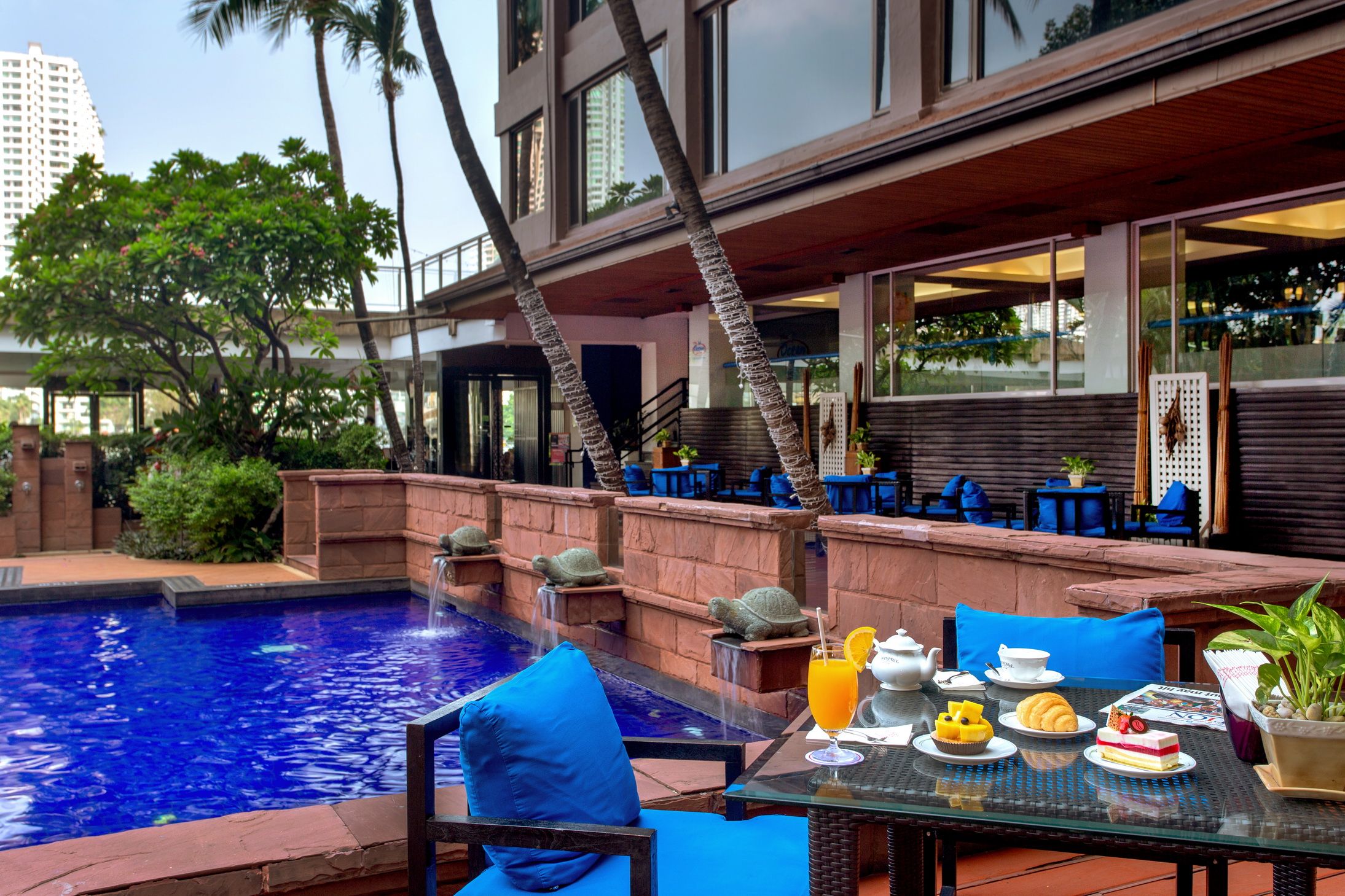 Sala Thai Pool Bar