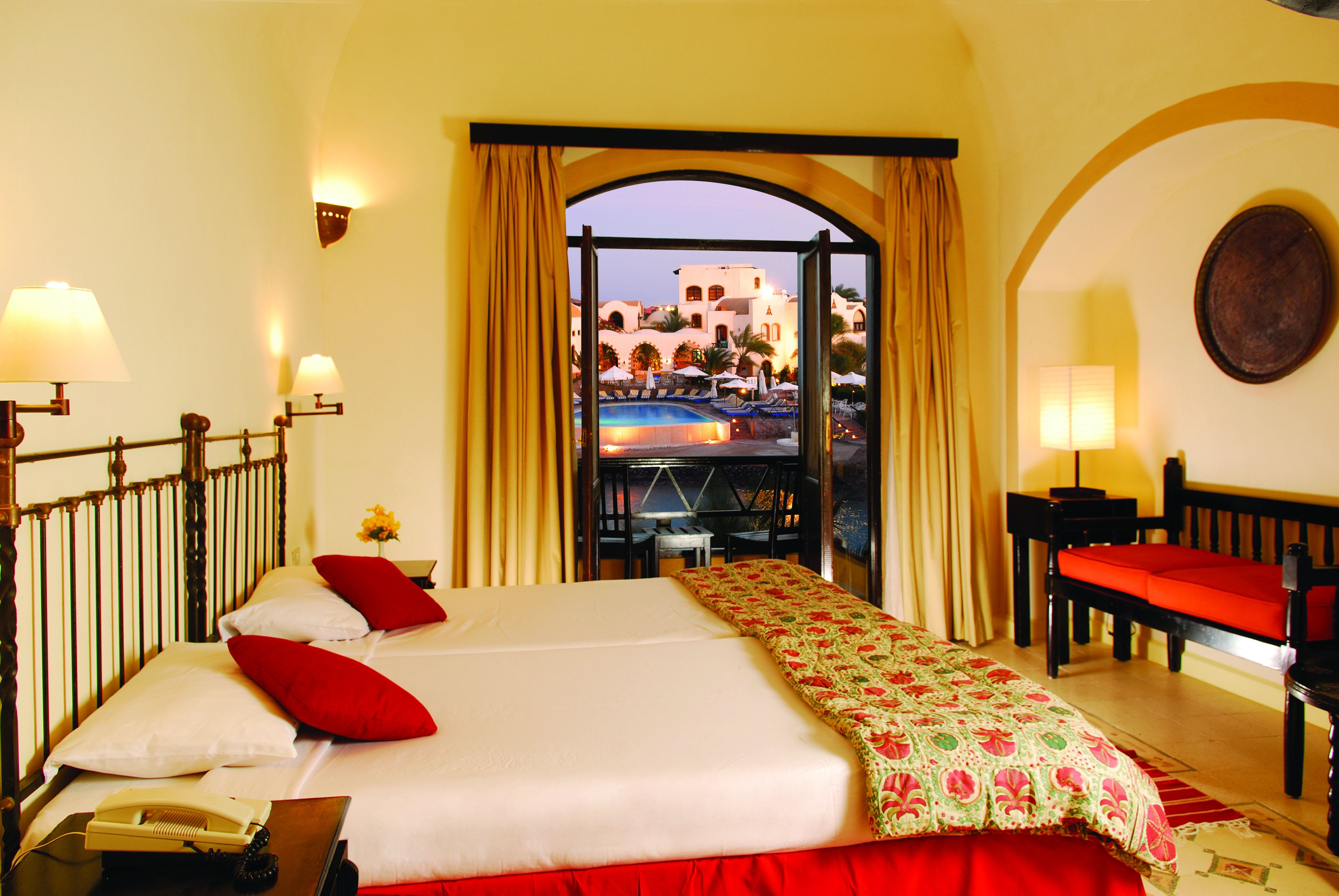 ROOM STANDARD LAGOON VIEW