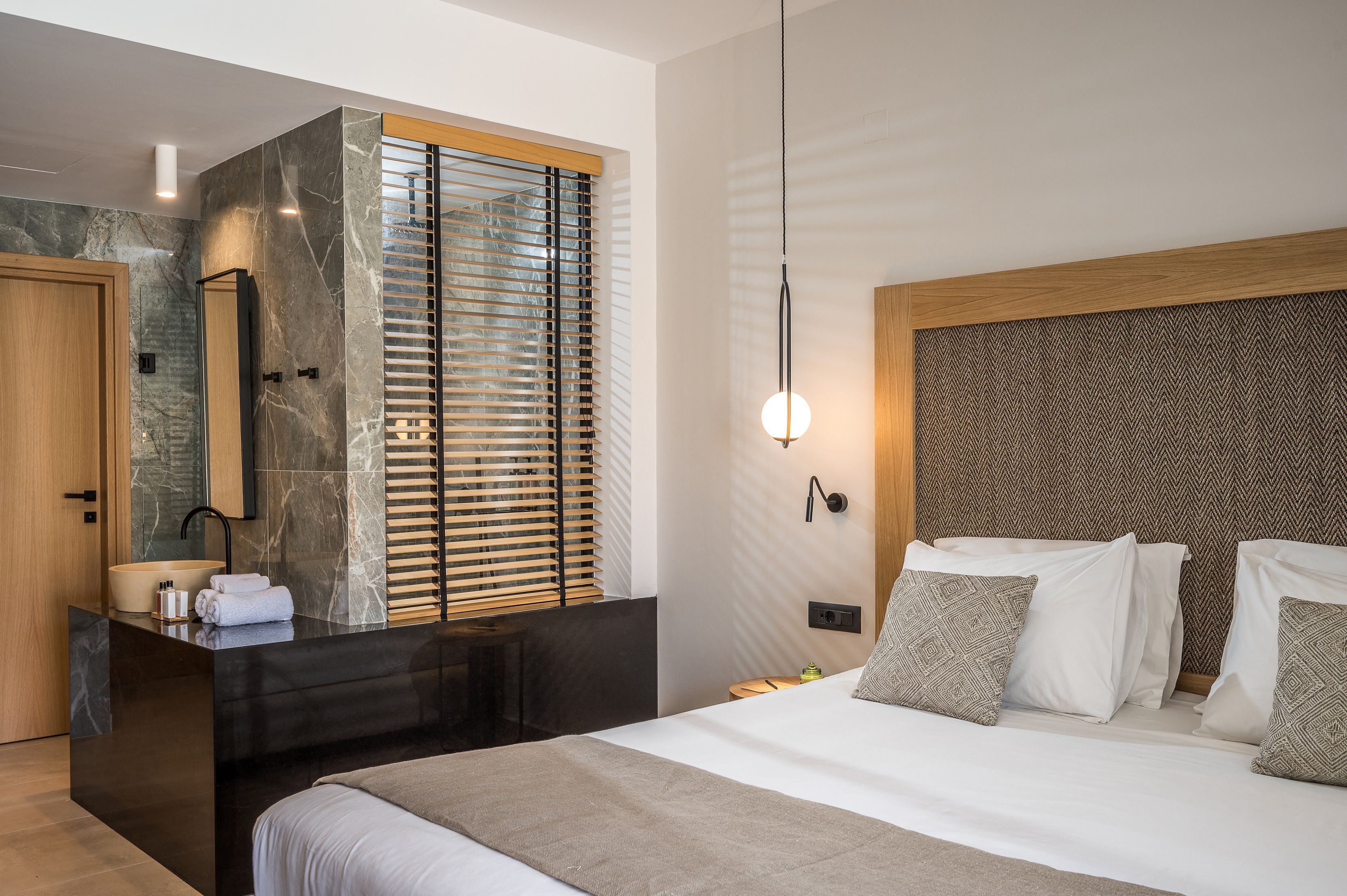 SUITE PRIVATE POOL