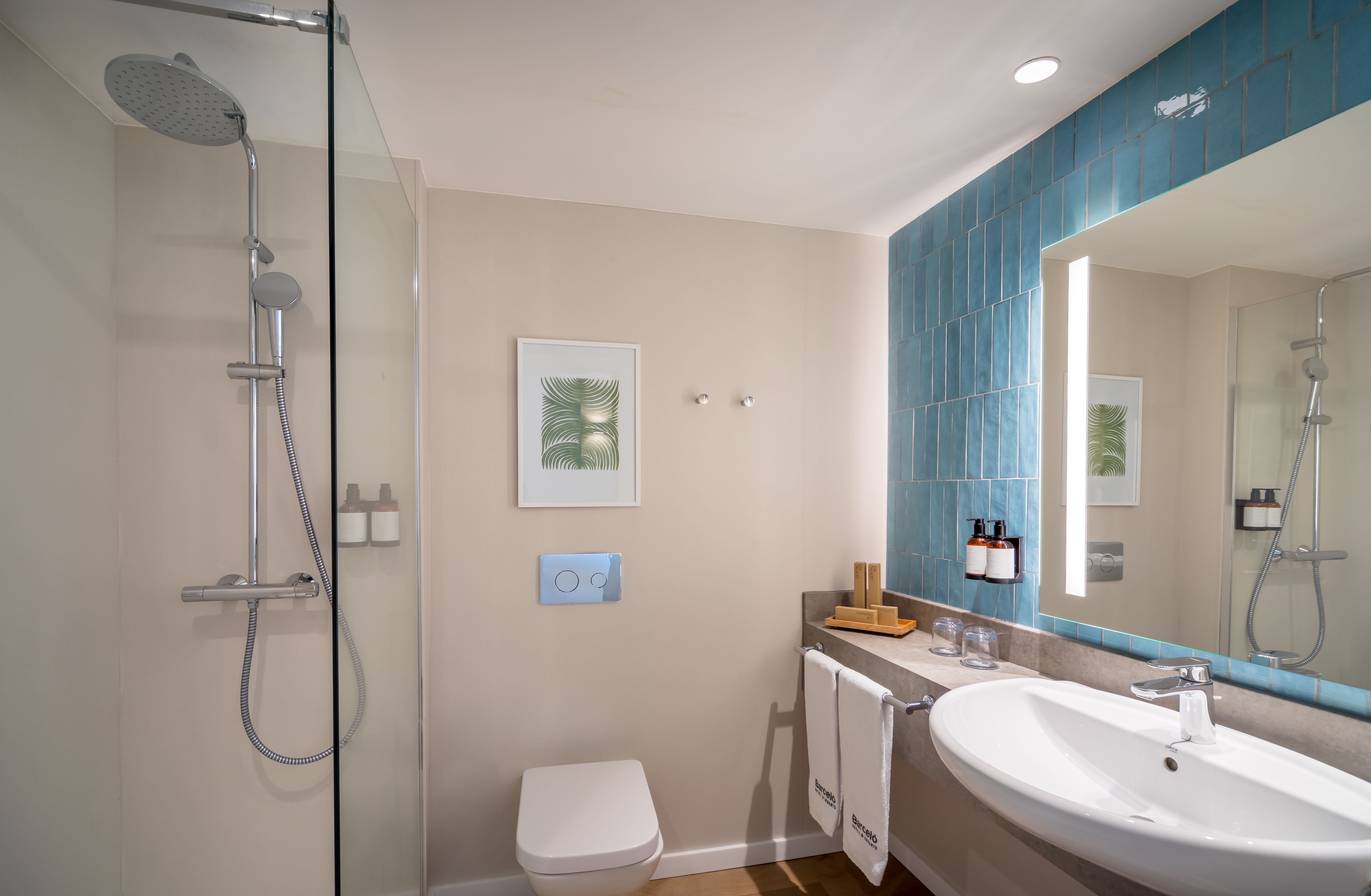 DOUBLE ROOM SUPERIOR