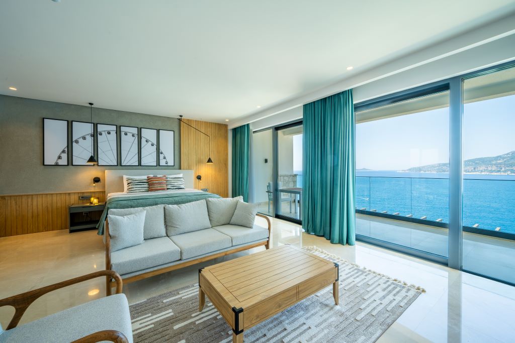 Superior, Sea View Room