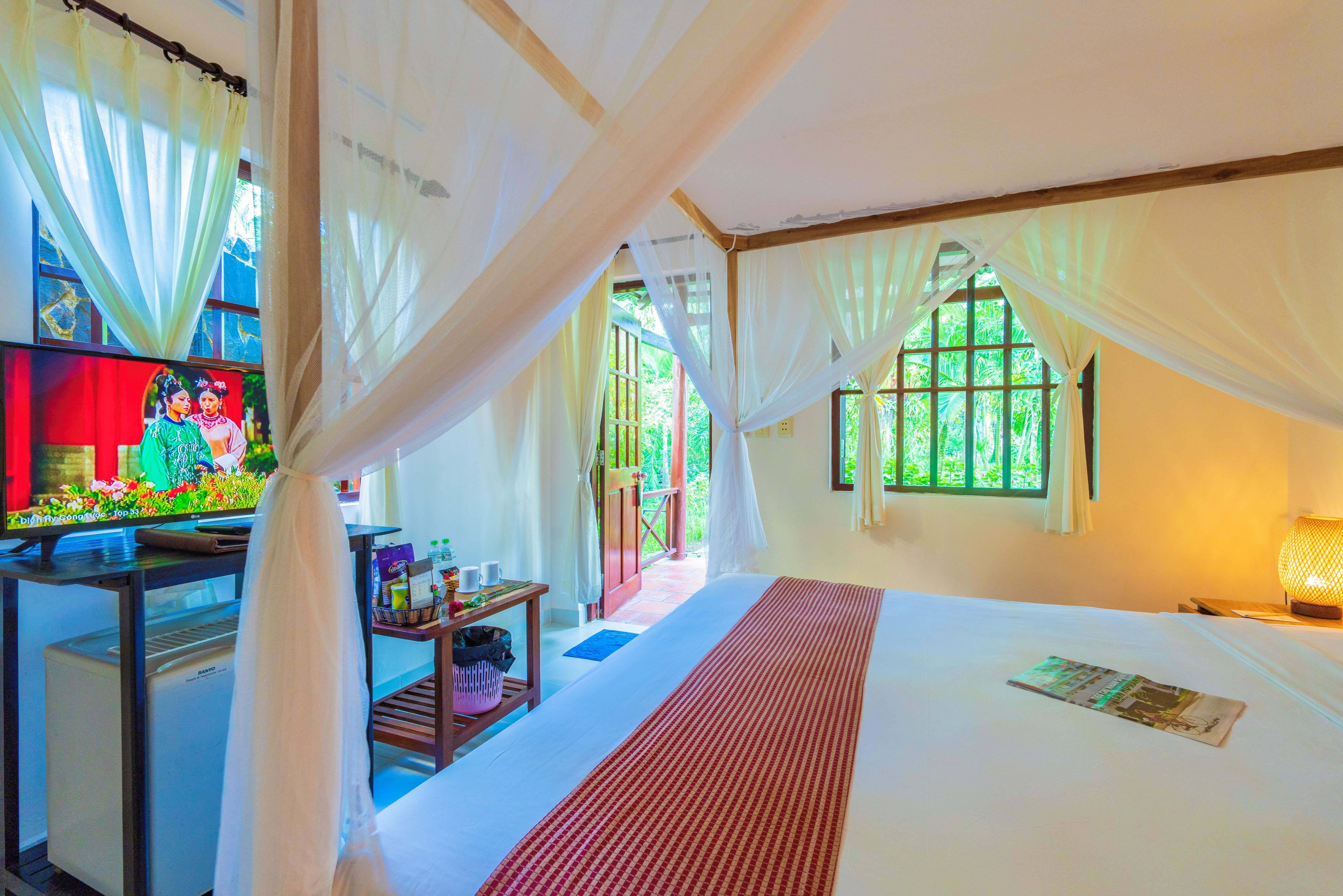 BUNGALOW STANDARD WITH TERRACE GARDENVIEW