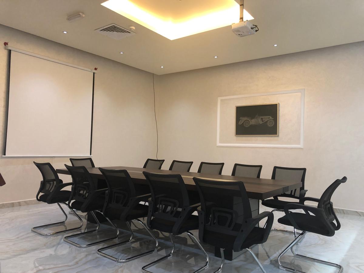 MICE (servicii de organizare de întâlniri, conferințe, alte evenimente)