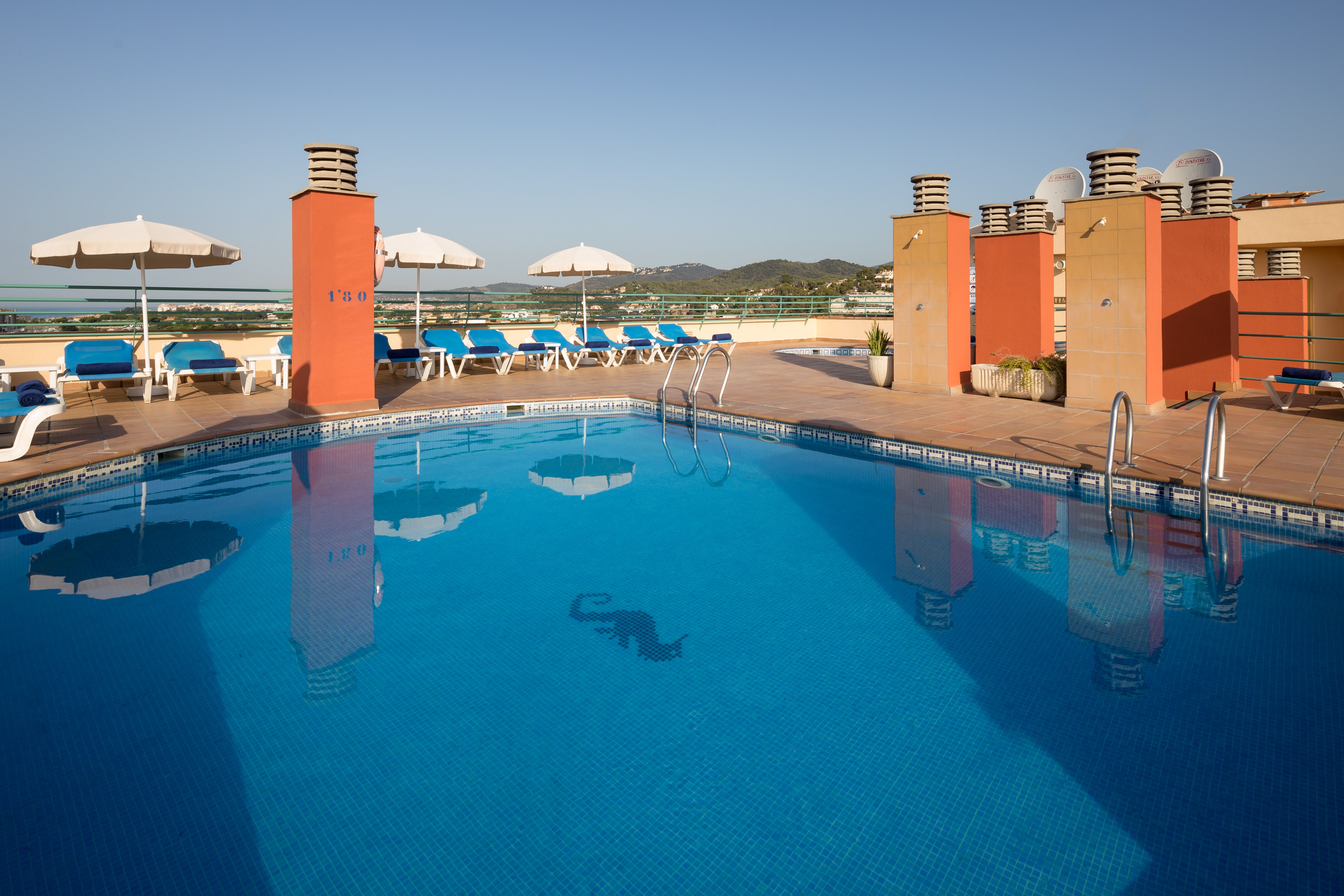 Piscina deschisă