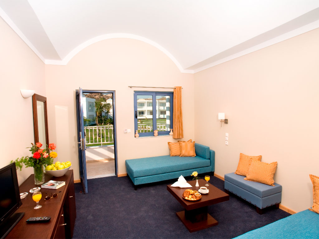 SUITE 1 BEDROOM