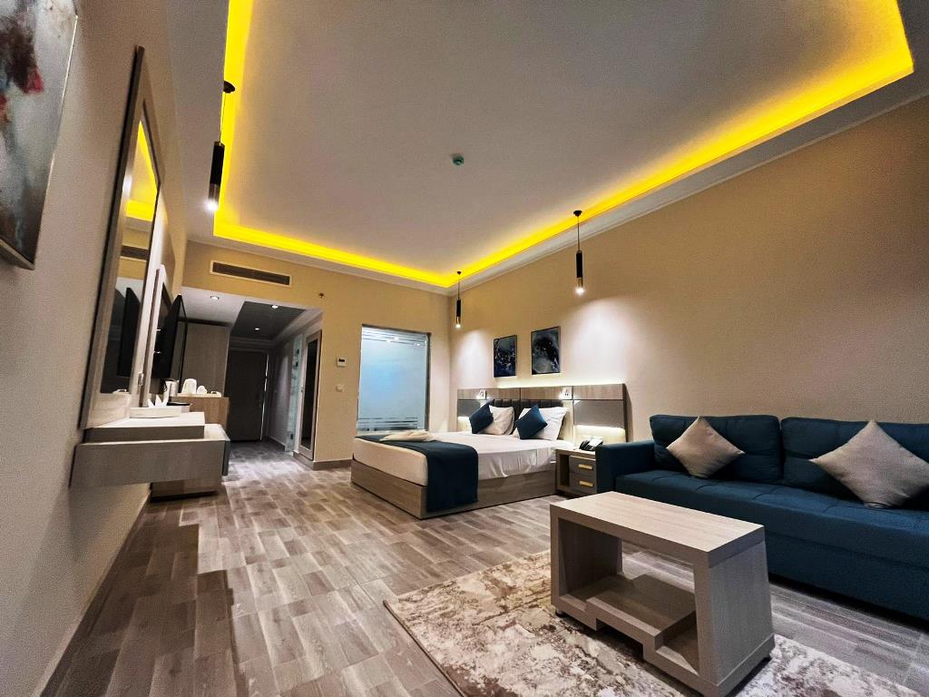 PREMIUM SEA VIEW