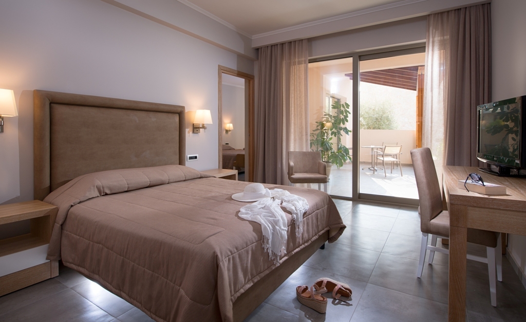 Single Room Balcony or Terrace