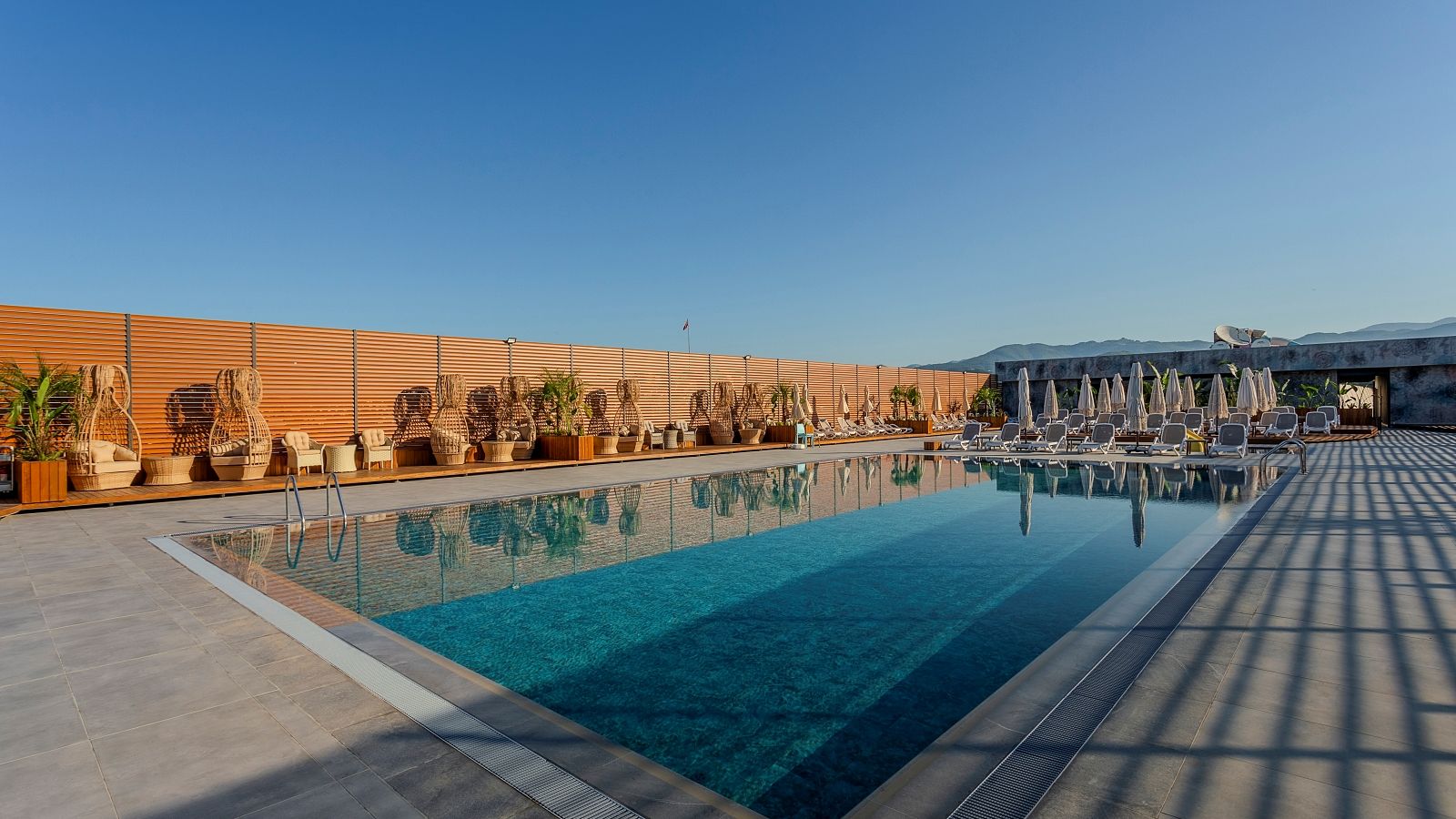 Piscina deschisă