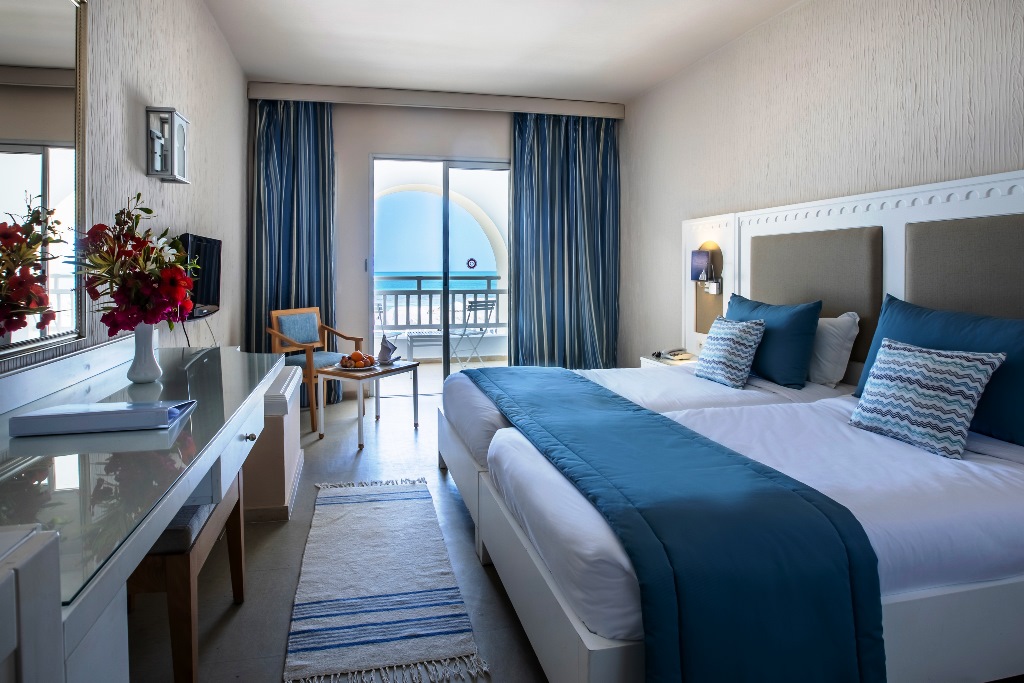 ROOM STANDARD DOUBLE SEA VIEW