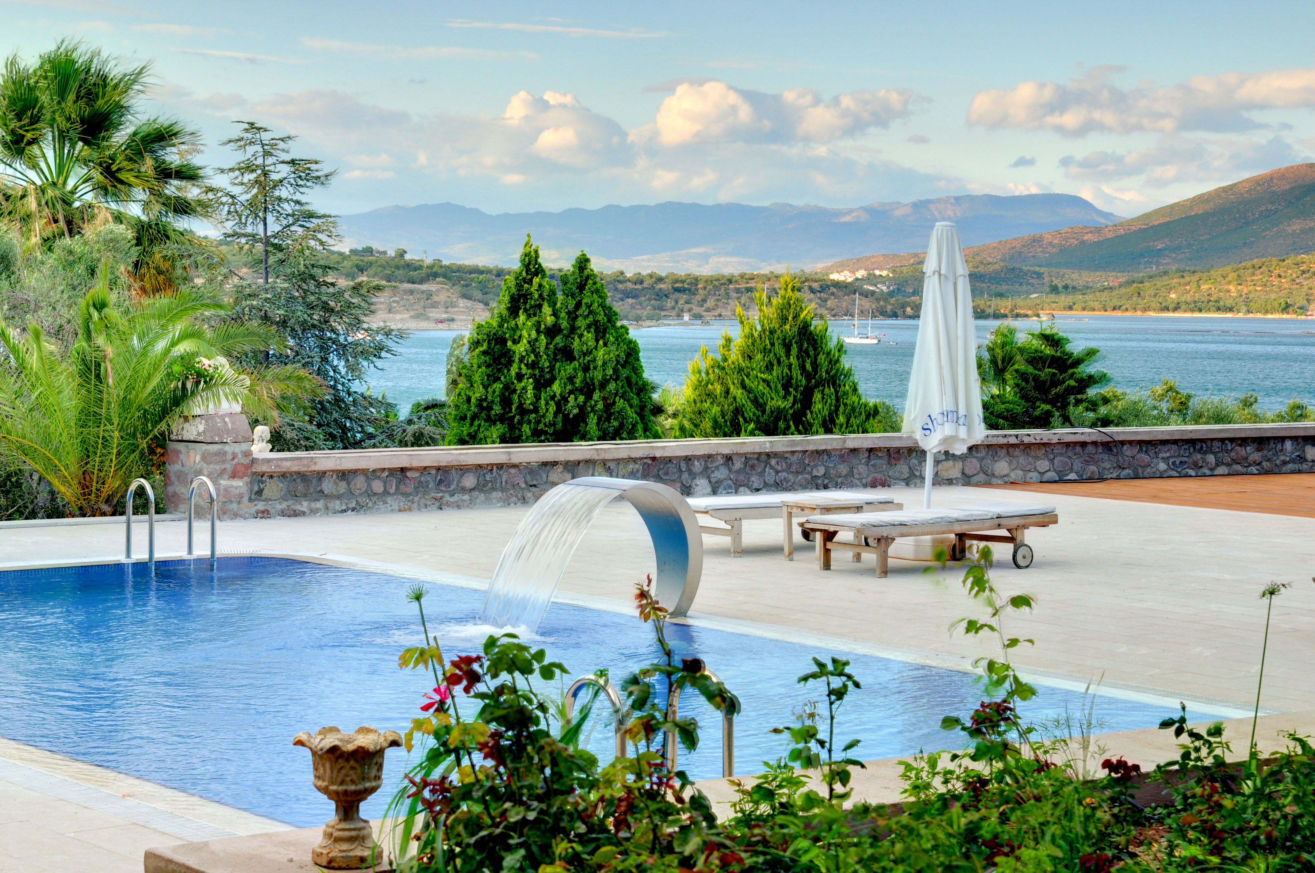 Piscina deschisă