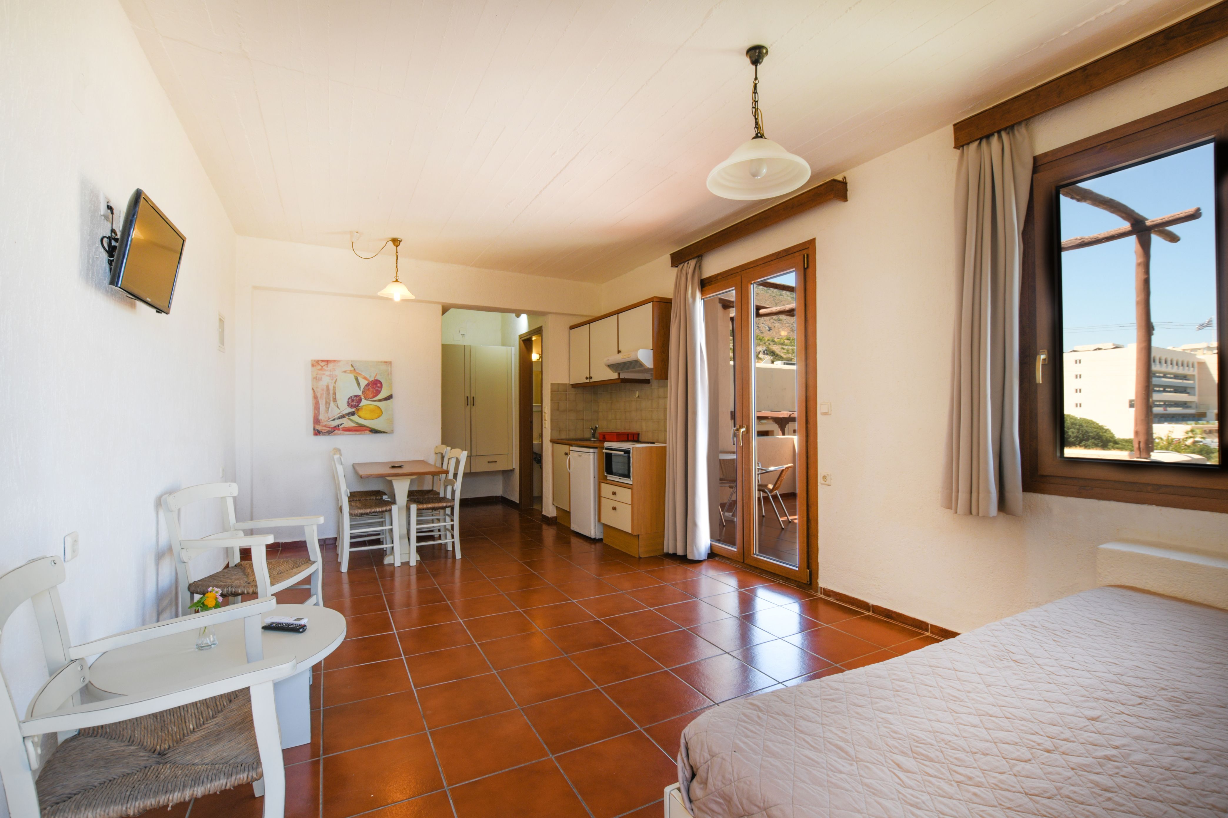 One Bedroom Apartment Upper Floor 