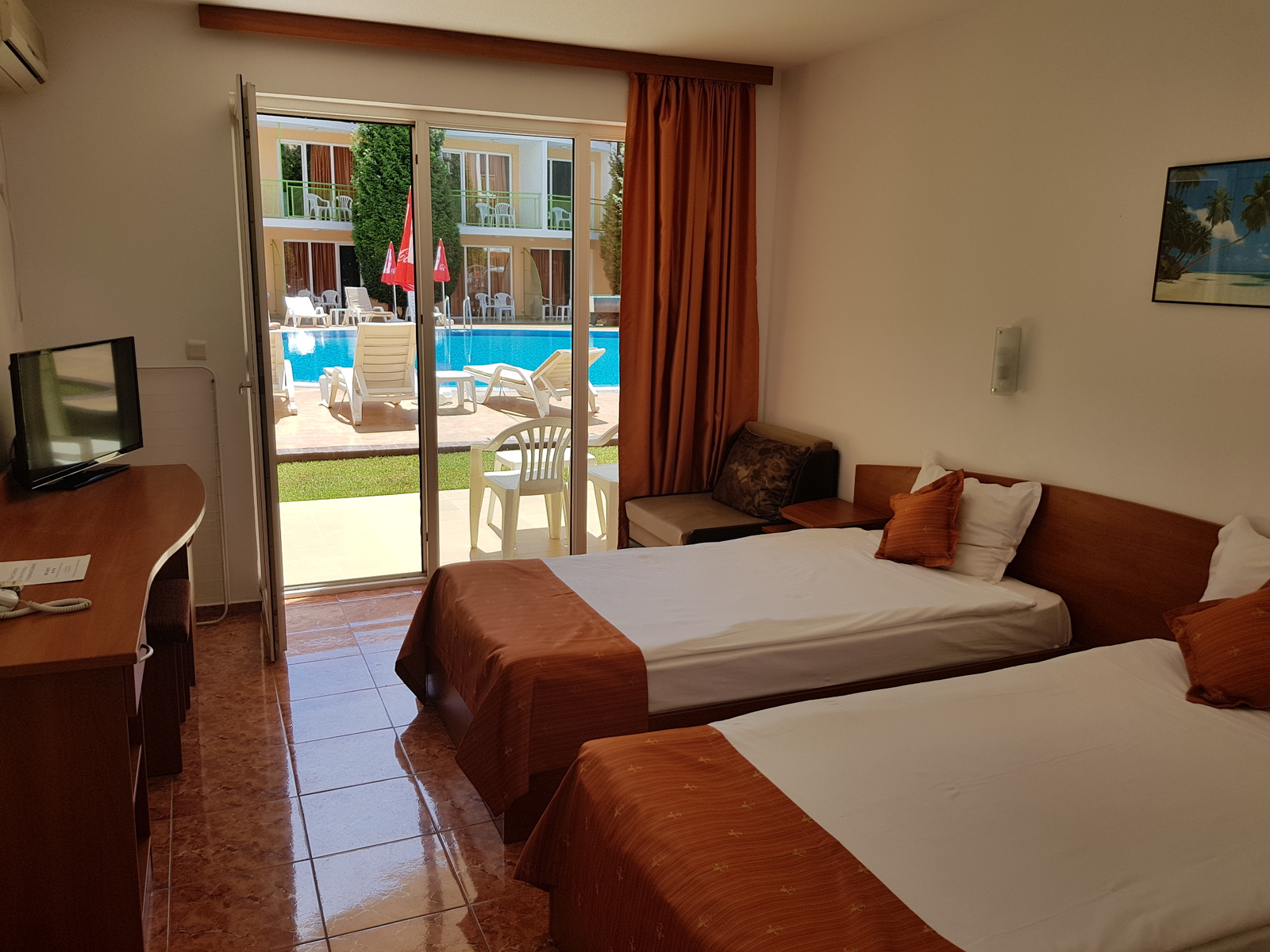 Twin Standard Room (Balcony or Terrace)