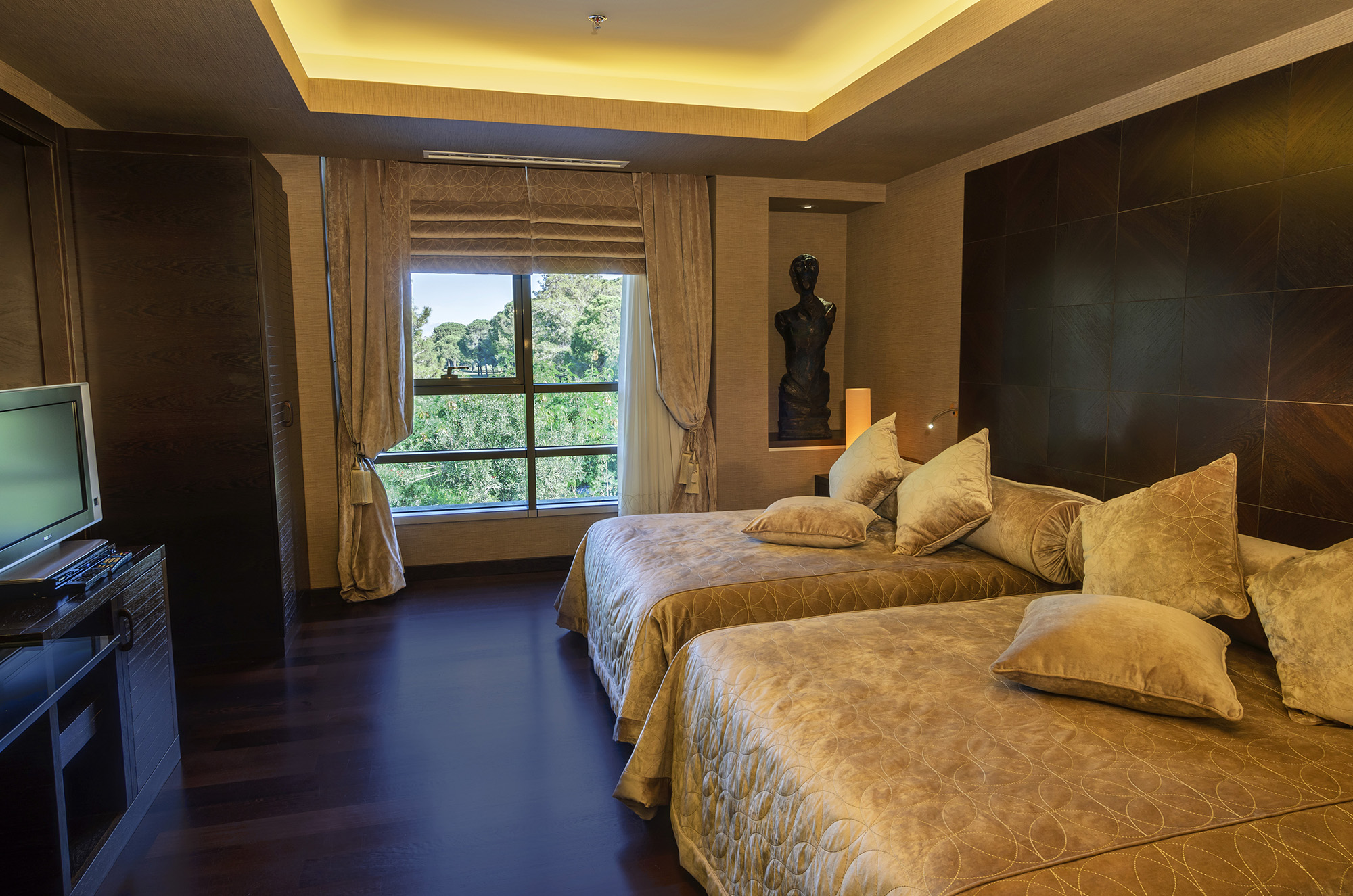 VIP VILLA