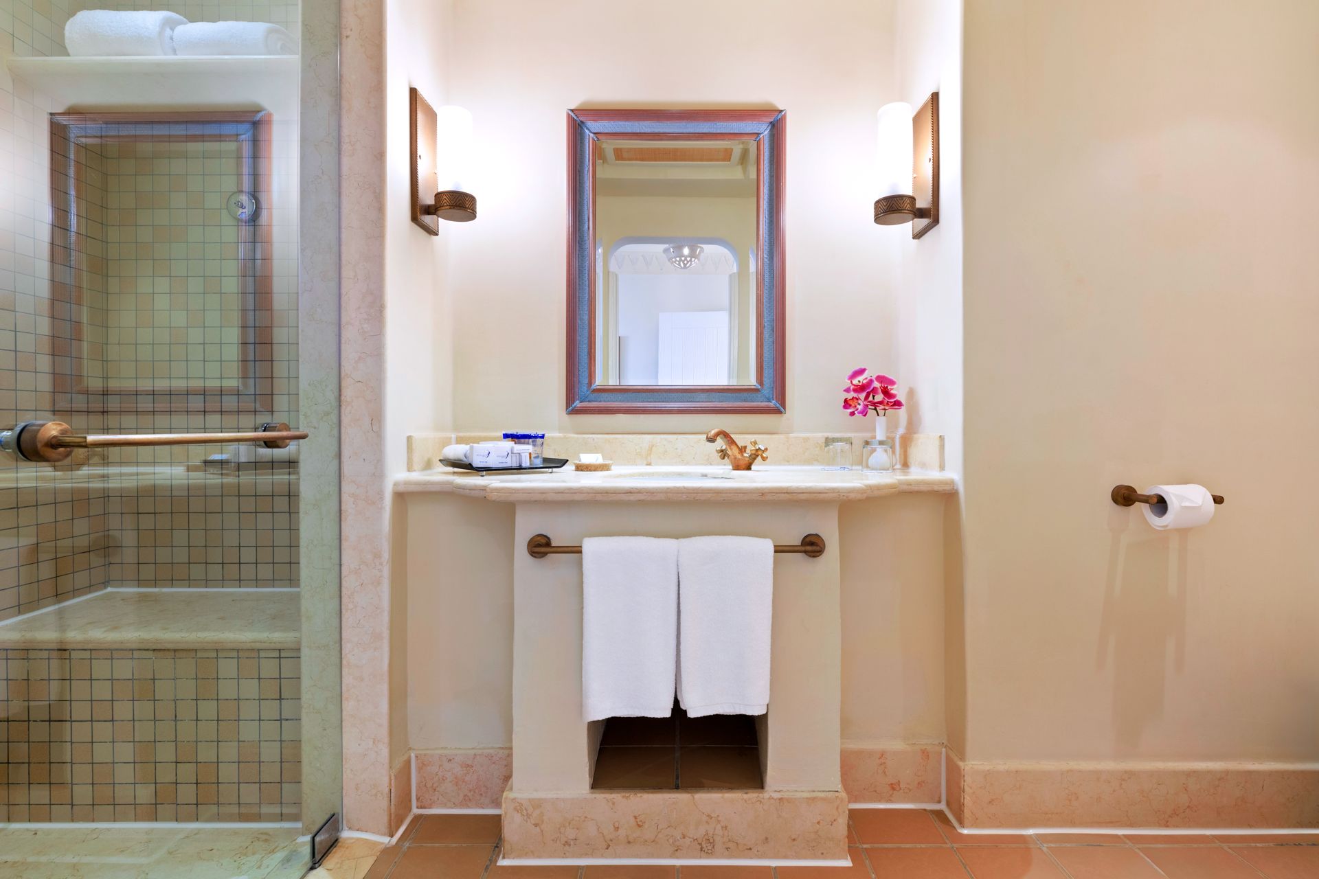 Family Interleading Room Lagoon View