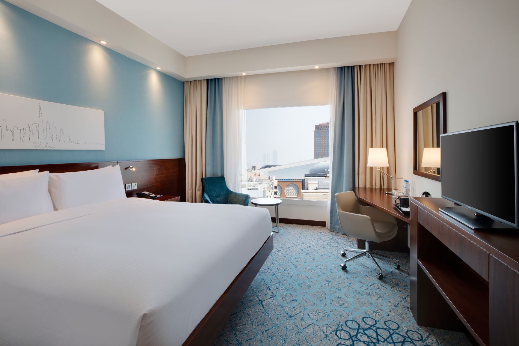 Queen Guest Room