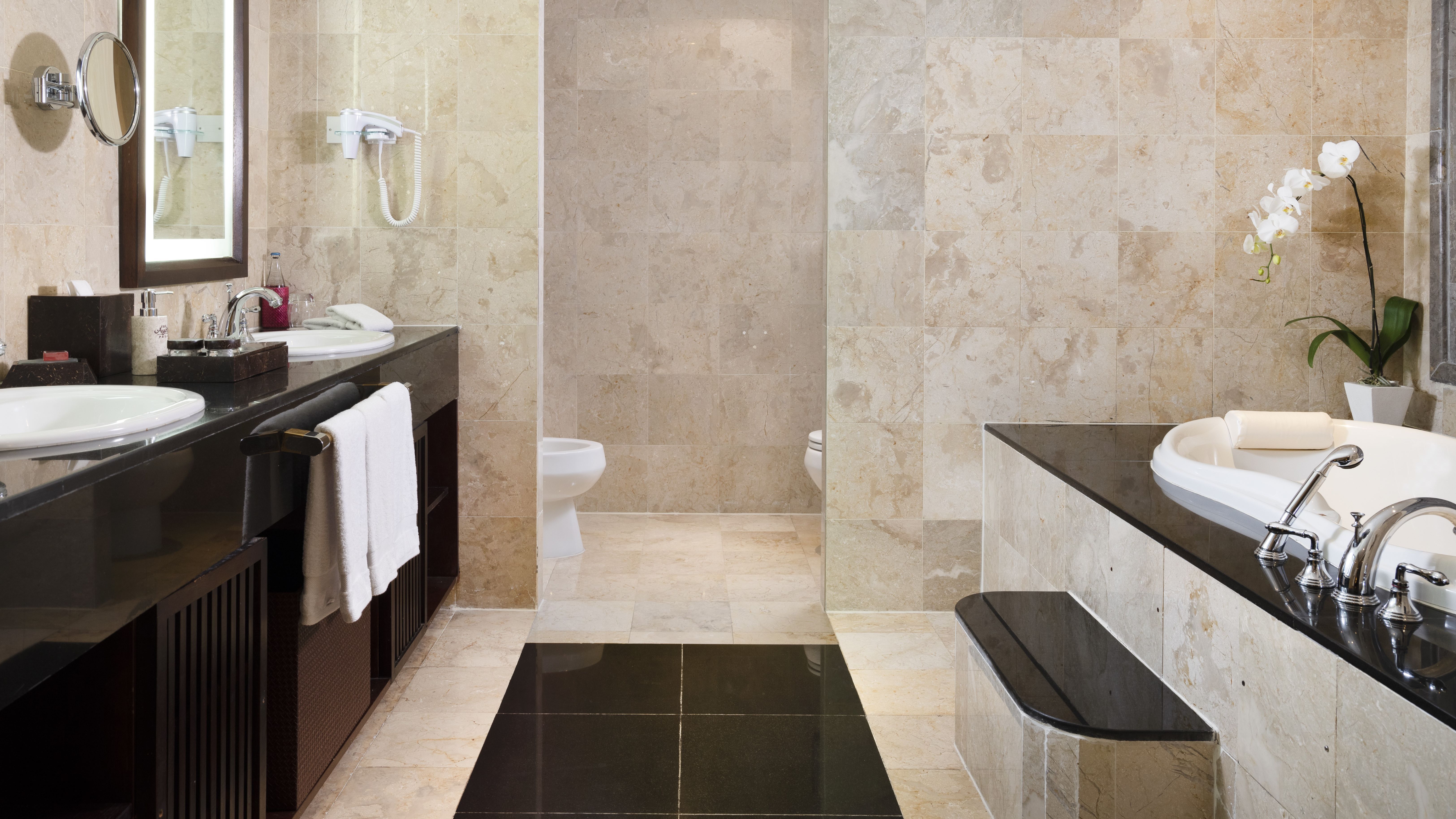 SUITES COLLECTION