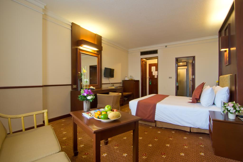 GRAND SUITE