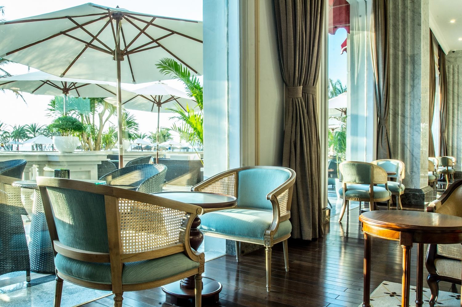 Patio Lounge