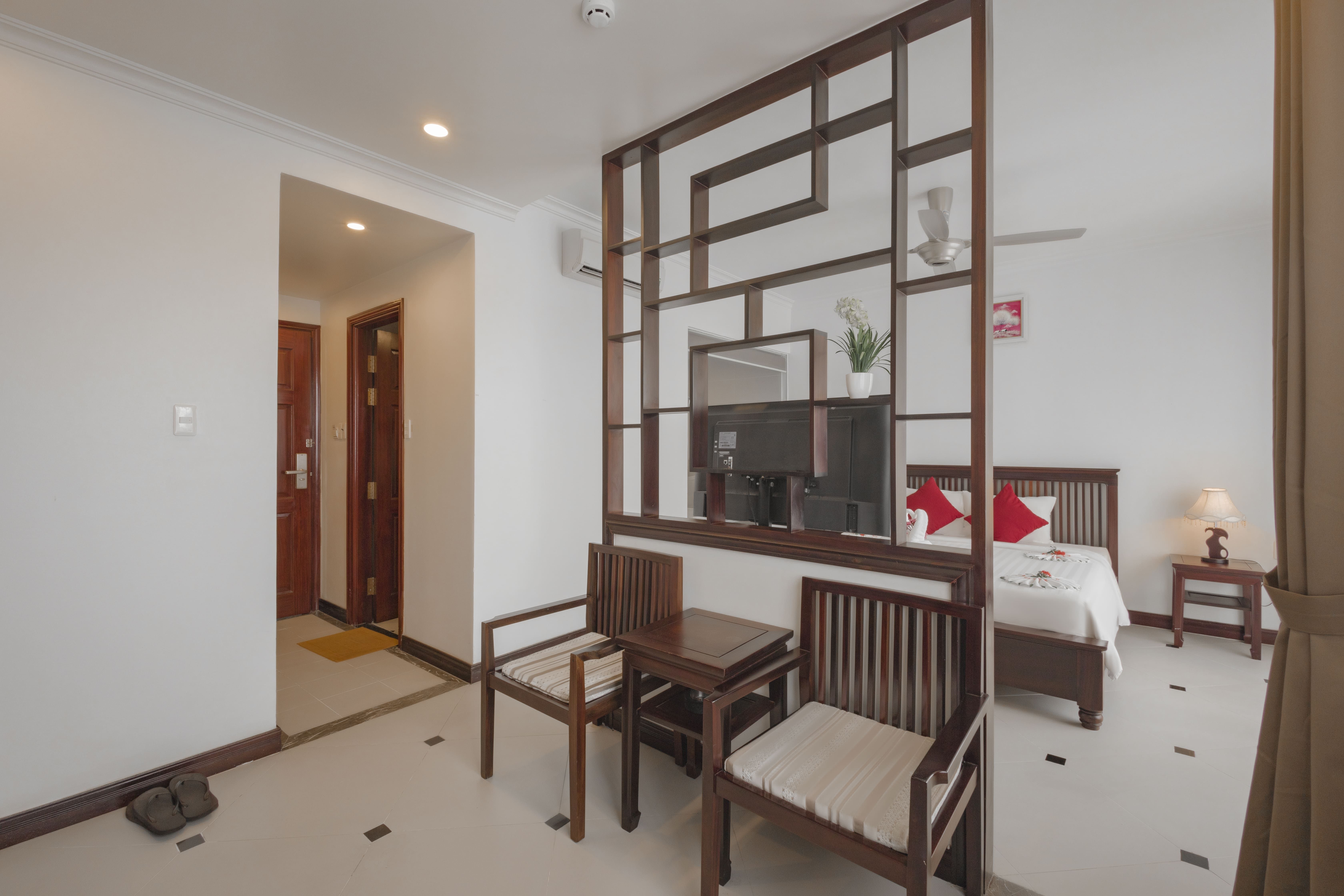SUITE WITH BALCONY (CHILD WITHOUT EXTRA BED)