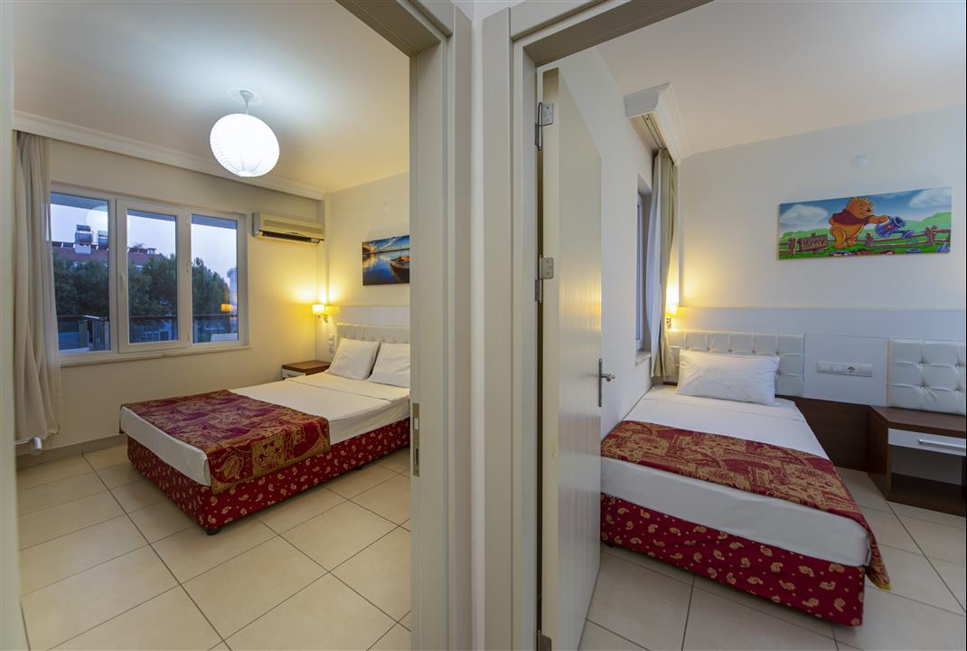 FAM1 ROOM