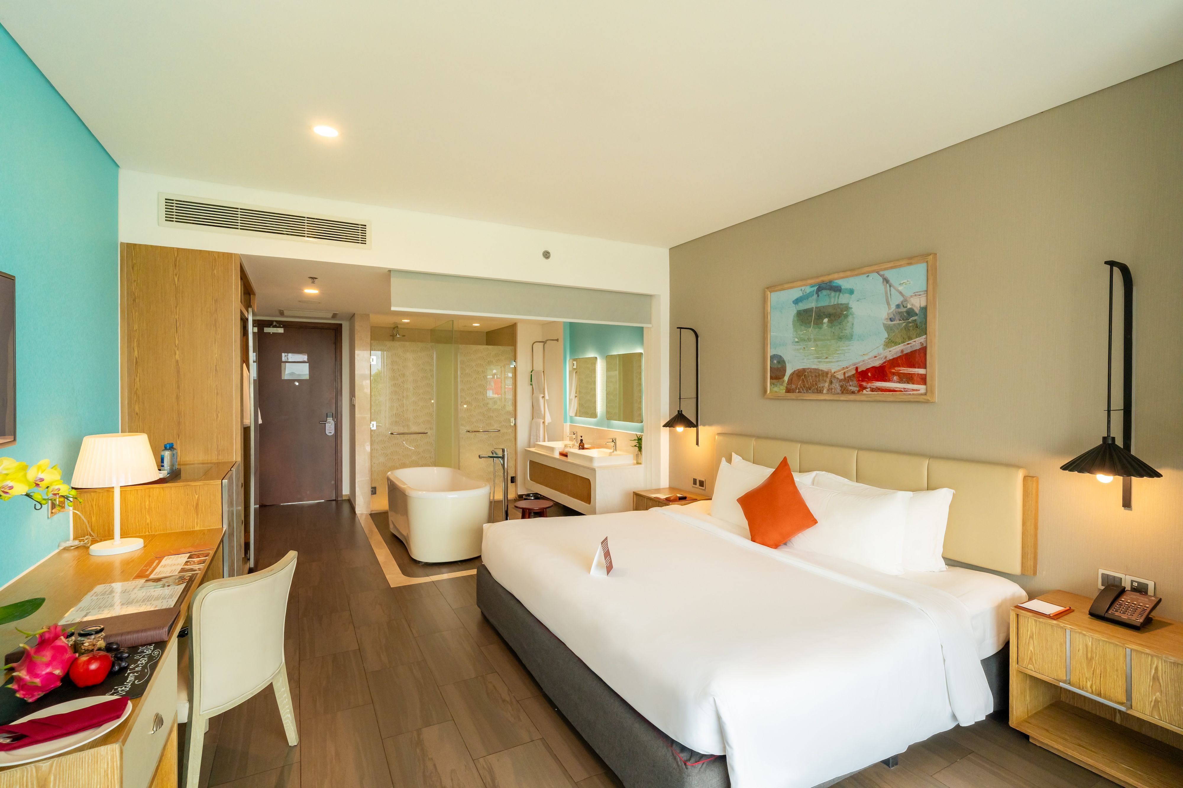 PREMIUM CITYVIEW ROOM BALCONY