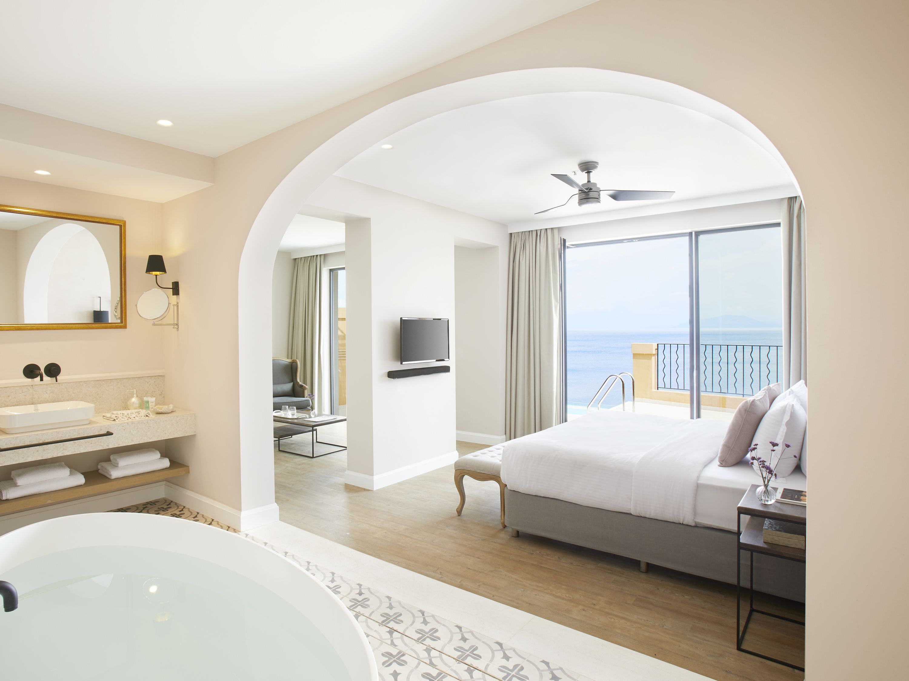 Deluxe Suite Private Pool Sea View