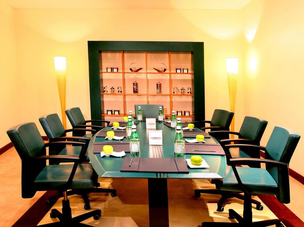 MICE (servicii de organizare de întâlniri, conferințe, alte evenimente)
