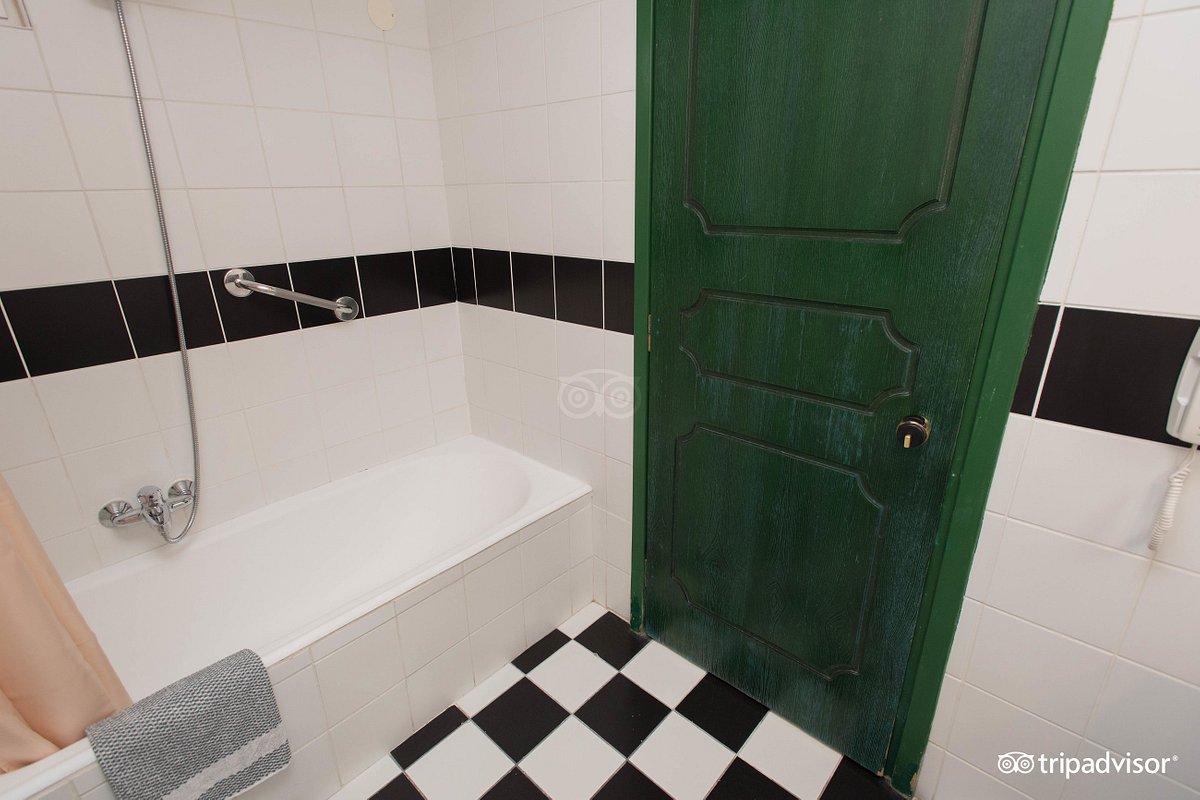 DOUBLE ROOM POOL VIEW BALCONY OR TERRACE