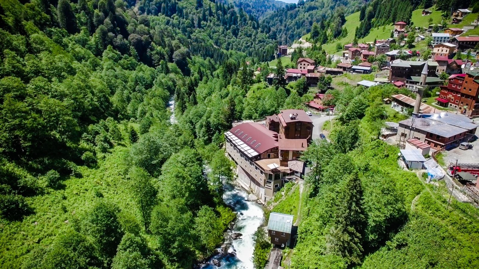 Clădirea principala