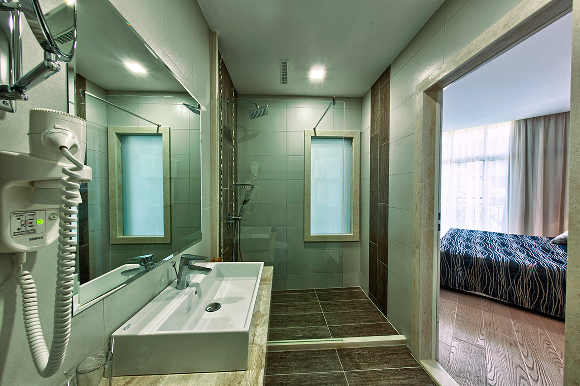 Superior Room (SeaView, Balcony)
