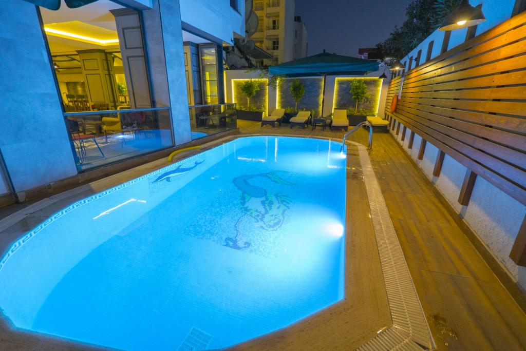 Piscina deschisă