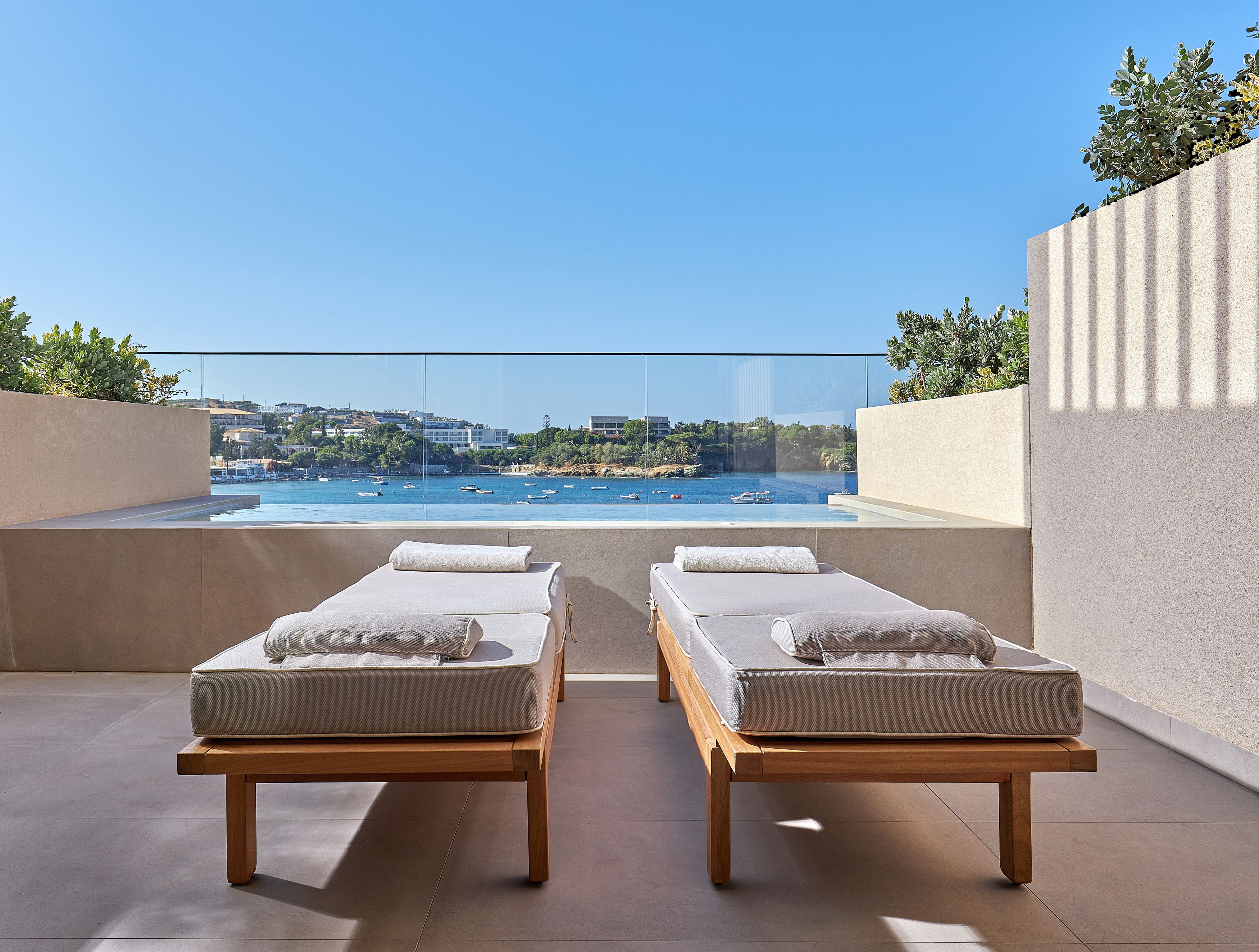 Aquamarine Suite Plunge Pool Sea View